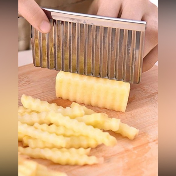 Stainless Steel French Fry Cutter Two Tone Potato Wave Cutter Waffle Cut Kitchen - Picture 1 of 13